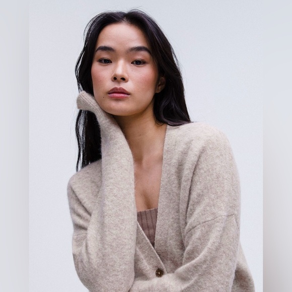 lululemon athletica Beige Cardigan - Picture 4 of 8